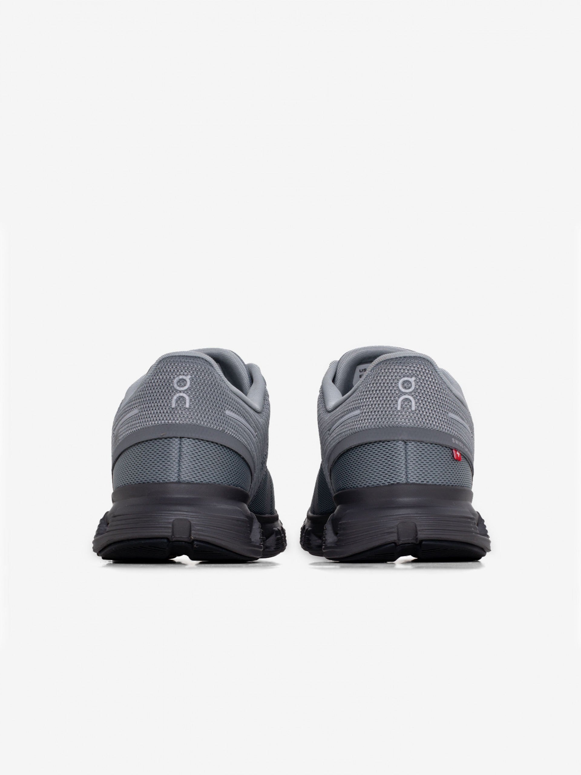 On Cloud 6 Men in Apollo / Eclipse running shoe photo 5 | MotionLab