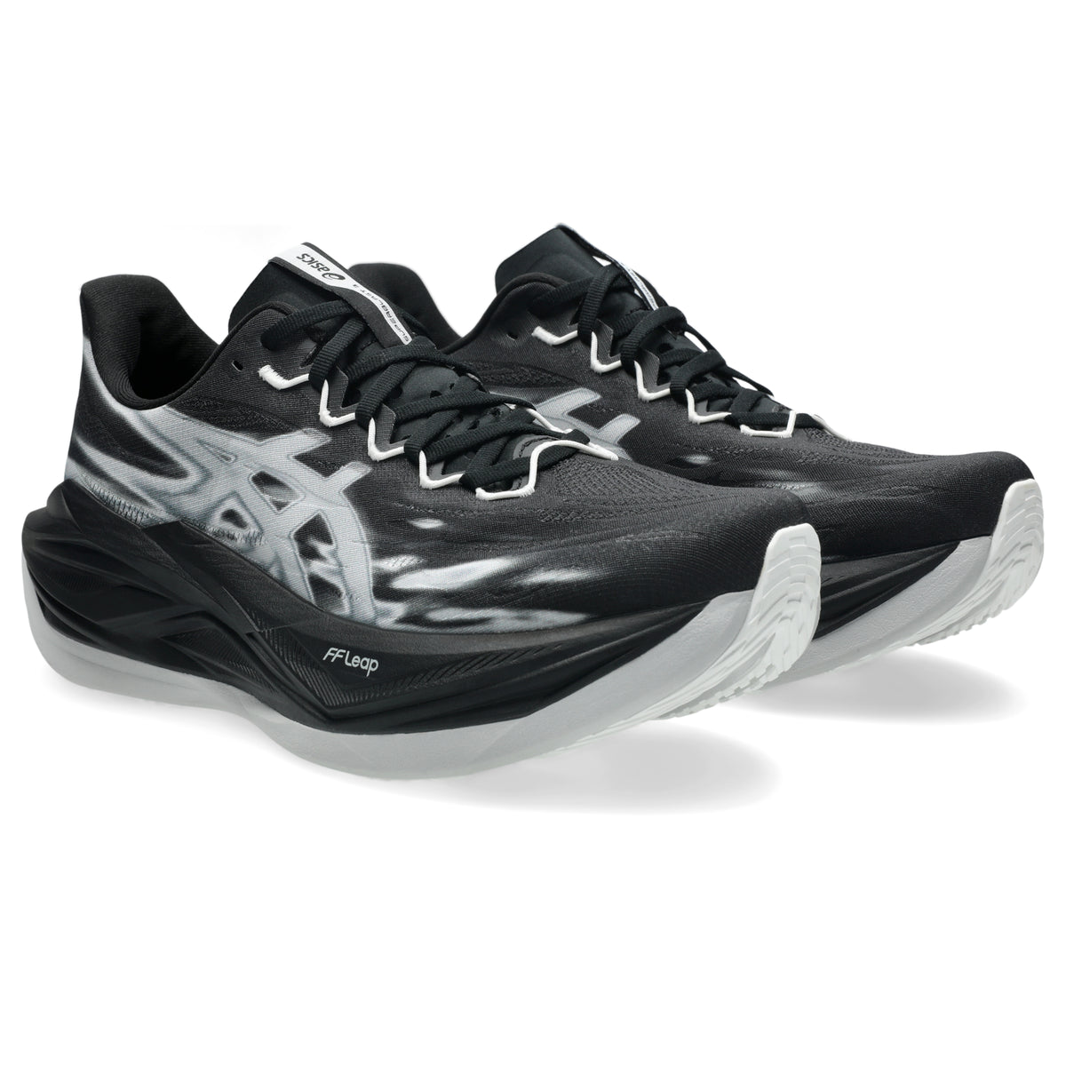 ASICS Superblast 3 Unisex Regular in Black / Black running shoe photo 2 | MotionLab