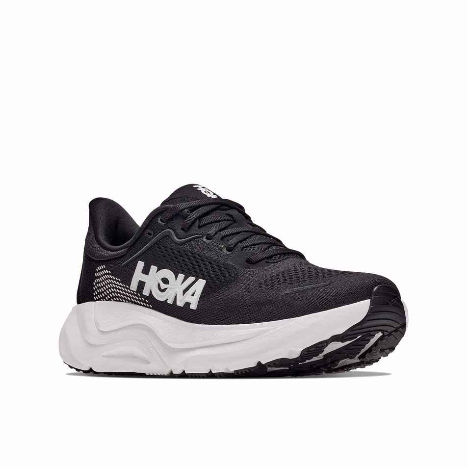 HOKA Arahi 9 Men Wide in Black / White running shoe photo 2 | MotionLab