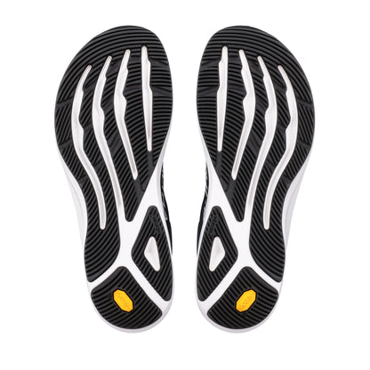 Altra Torin 9 Women Regular in Black / White / Black running shoe photo 3 | MotionLab