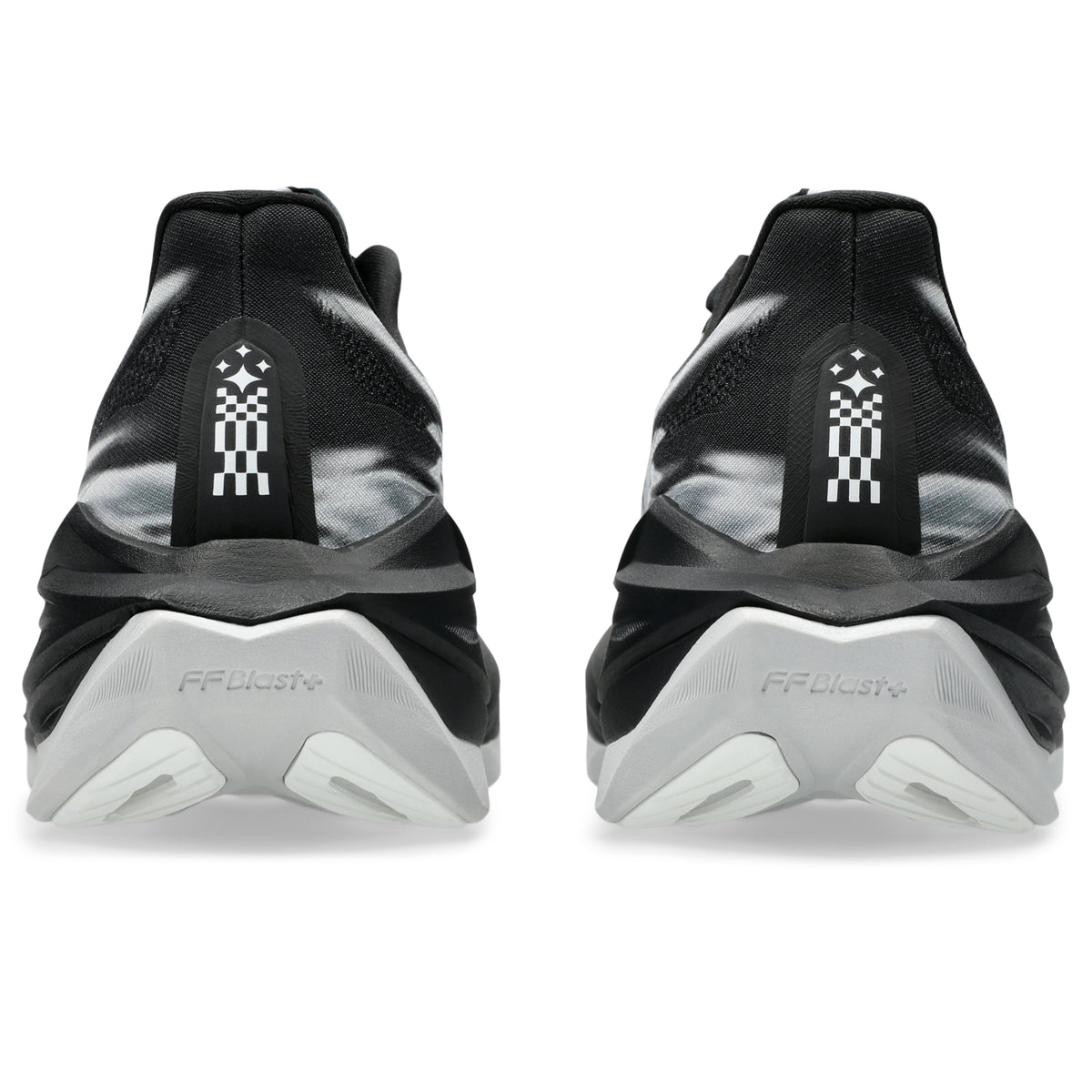 ASICS Superblast 3 Unisex Regular in Black / Black running shoe photo 5 | MotionLab