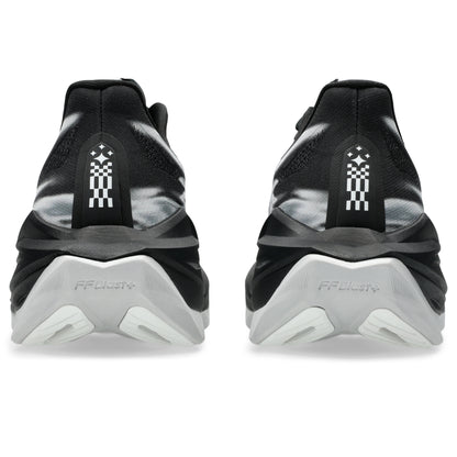 ASICS Superblast 3 Unisex Regular in Black / Black running shoe photo 5 | MotionLab