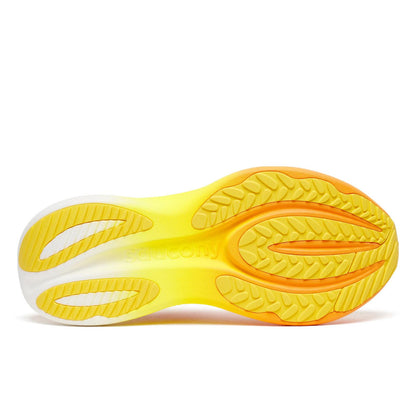 Saucony Triumph 24 Men Regular in Fuego / Orange running shoe photo 6 | MotionLab