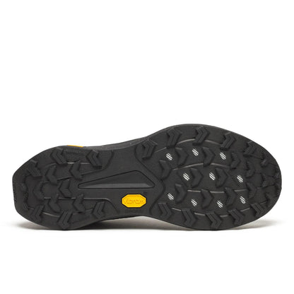 Saucony PEREGRINE 16 Men Wide in Carbon / Black running shoe photo 6 | MotionLab