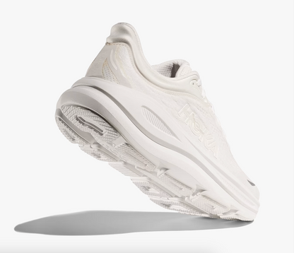Bondi 9 Women Regular in White / White running shoe photo 6 | MotionLab