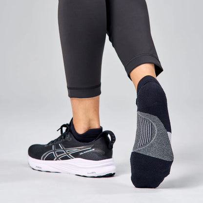 Feetures Elite Running Socks - קצר