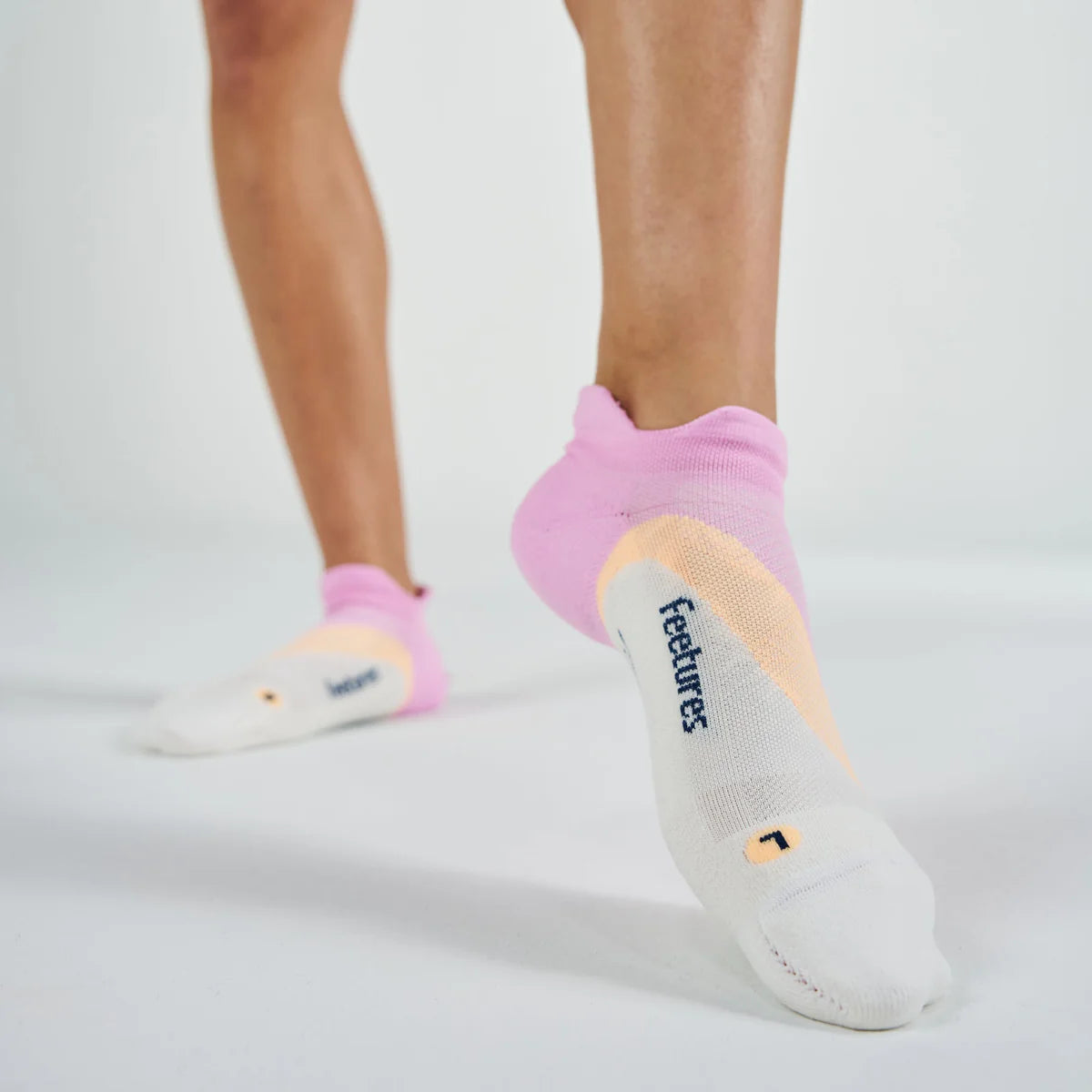 Feetures Elite Running Socks - קצר