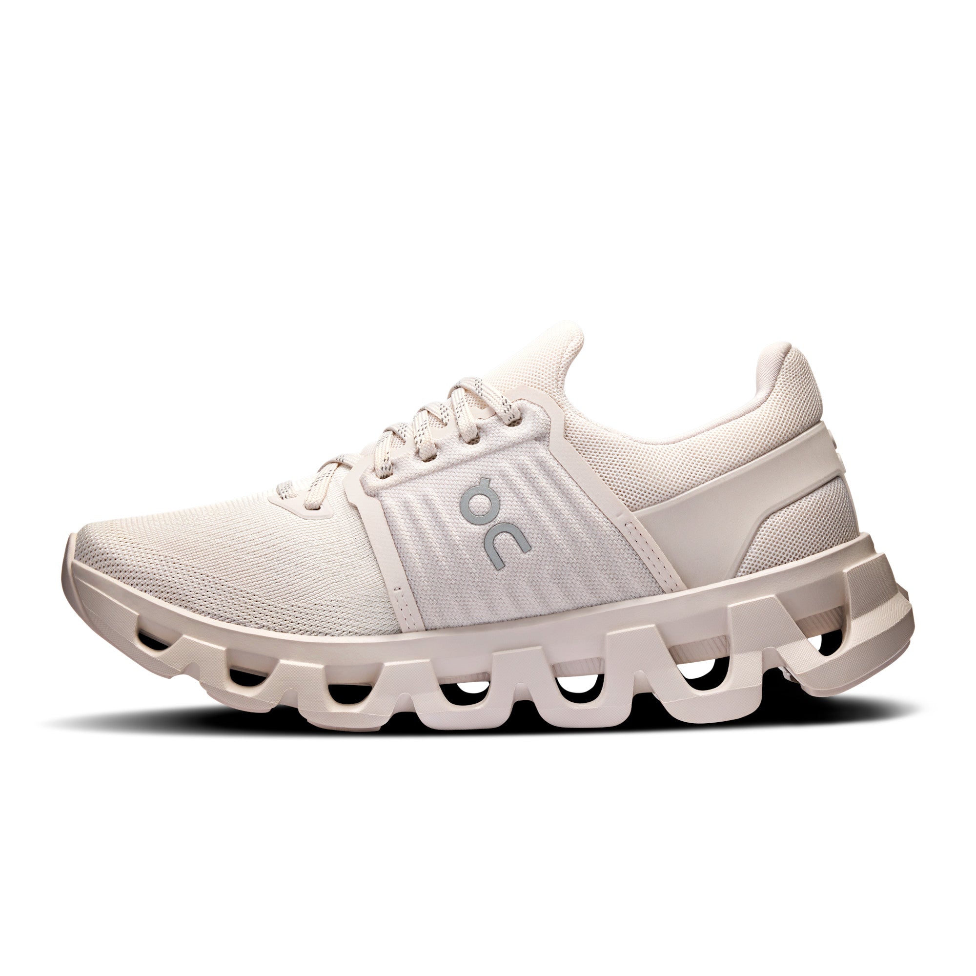 On Cloudswift 4 AD Women in Sand / Ivory running shoe photo 4 | MotionLab